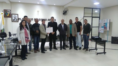 Parlamentares e Prefeito.jpg