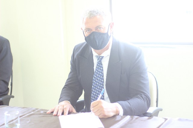 Assinatura do Termo de Posse