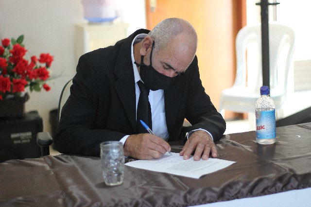 Assinatura do Termo de Posse