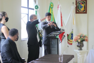 Compromisso de Posse